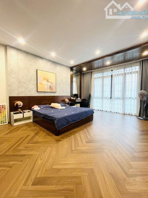 BÁN TÒA NHÀ LÔ GÓC HÀNG CÓT- HOÀN KIẾM, 110 M2, MT 11 M, GIÁ 138,8 TỶ. - 3