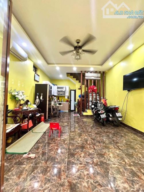 Siêu phẩm mặt ngõ thông kinh doanh tại Kim Mã, Ba Đình dt 43m2 x 6T - căn góc 2 mặt ngõ gi - 3