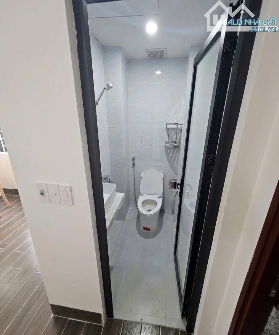 BÁN TÒA CĂN HỘ KIỆT Ô TÔ 5M THẲNG THÔNG – LÊ HỮU TRÁC, SƠN TRÀ - kẹp một mặt kiệt 2m - 3