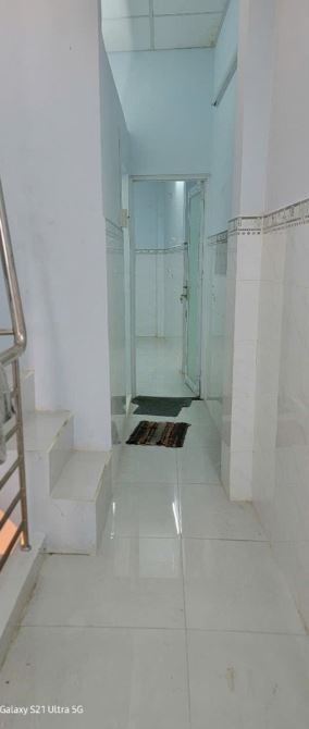 NHÀ 3 TẦNG ĐẸP 50M2-MẶT TIỀN LÒ GỐM-GIÁ 5.1 TỶ - 3