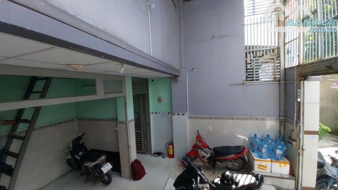 TRỌ BÁN GẤP 100M2 , 2 TẦNG , 10 PHÒNG CHO THUÊ THÁNG 12 TRIỆU , SỔ HÔNG RIÊNG - 3