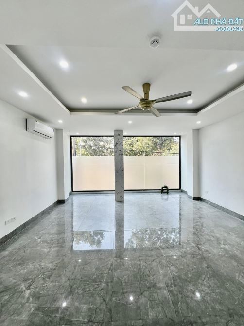 Nhà mặt phố, quận Thanh Xuân, 100m2, 9 tầng, vỉa hè rộng, đường 4 làn. - 3