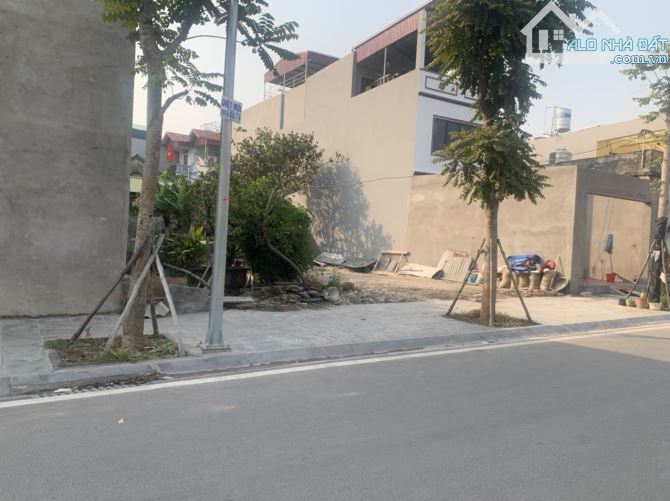 Chính chủ bán giá cho nhà đầu tư 76m đất phân lô Cự Khối, gần chợ và công viên, gần hồ - 3