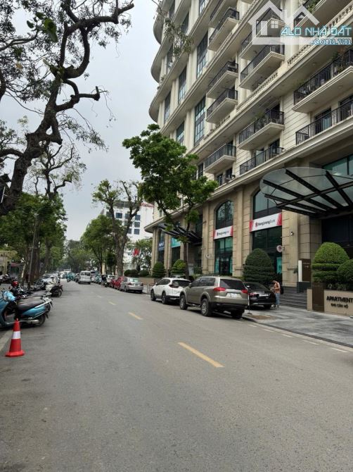 Bán nhà 3 tầng mặt phố Phan Bội Châu, Hoàn Kiếm 600m2, mt 13m, kinh doanh đỉnh, chỉ 386 tỷ - 3