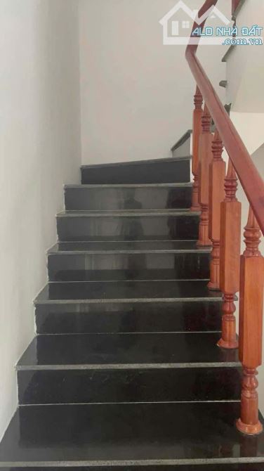 IÊU HÓT,NHÀ 4 TẦNG KIÊN CỐ 2 MẶT THOÁNG-KIỆT Ô  TÔ 7M - TRUNG TÂM TP - CHỈ NHỈNH 6 TỶ. - 3