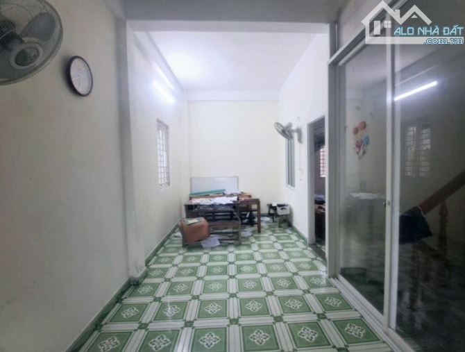 Bán nhà Phân Bá Phiến  dt 61m2  2 tầng  3pn  giá 3.7 tỷ - 3