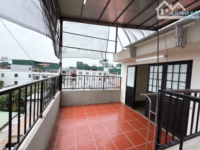 BÁN NHÀ 521 TRƯƠNG ĐỊNH – 37M², 5 TẦNG – GẦN Ô TÔ – FULL NỘI THẤT CAO CẤP – GIÁ 6.1 TỶ - 3