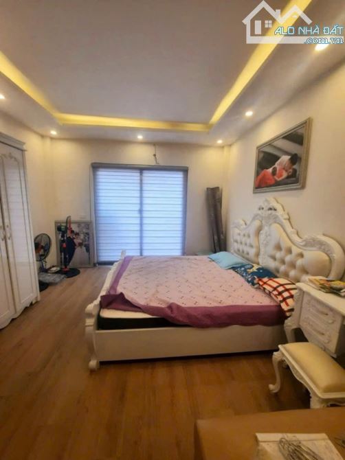Bán nhà Tây Hồ 33m2, 2 thoáng, ô tô, nội thất chủ tặng, nhỉnh 6 tỷ. - 4