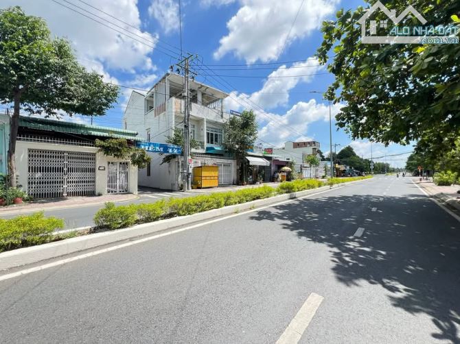 BÁN NHÀ TRỆT GÓC 2 MẶT TIỀN HUỲNH PHAN HỘ GIÁ 4 TỶ 6 - 4
