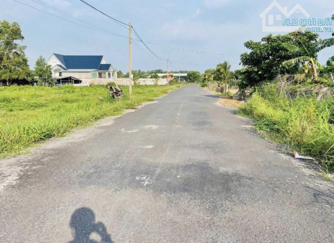 LONG MỸ VIEW NÚI CỰC ĐẸP- GẦN BIỂN PHƯỚC HẢI.dt:4873m2 - Ngang 38m x 126m-400 thổ cư - 4