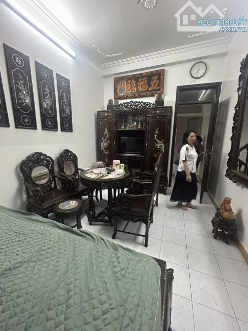 2m ra ô tô tránh, ô tô đỗ cửa, nhà dân xây, ngõ thông thoáng, DT 32m2, MT 3,5m, chỉ 8,5 tỷ - 4