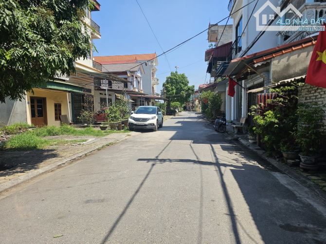 BÁN ĐẤT YÊN VIÊN GIA LÂM_43M2 MT 5.5 2.X TỶ_GẦN ĐƯỜG 28M_3P RA PHỐ - 4