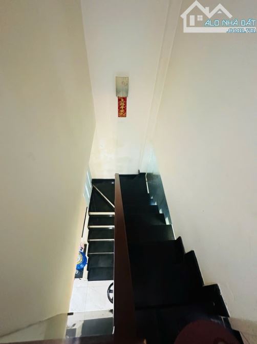 Bán nhà Nguyễn Sỹ Sách, P15, Tân Bình. DT 24m2 x 2 tầng - 3.55 x 7. Giá hơn 3 tỷ TL - 4
