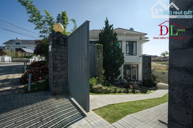 VỊ TRÍ ĐẮC ĐỊA Biệt thự KQH An Sơn Đà Lạt mặt tiền rộng 27m cực đẹp 413m2 chỉ 30 tỷ - 4