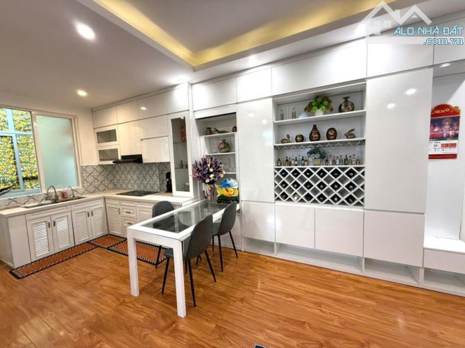 Bán căn 2 ngủ 74m2, full nội thất đẹp tại dự án CT4-5 KĐTM Yên Hòa quận Cầu Giấy - 4
