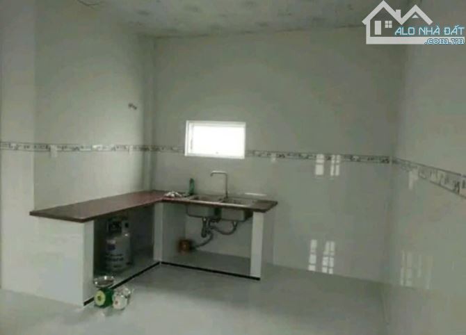 Bán gấp căn nhà để trả nợ ở Hóc Môn, Giá 830triệu, DT83m2, SHR - 4