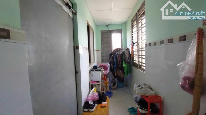 TRỌ BÁN GẤP 100M2 , 2 TẦNG , 10 PHÒNG CHO THUÊ THÁNG 12 TRIỆU , SỔ HÔNG RIÊNG - 4