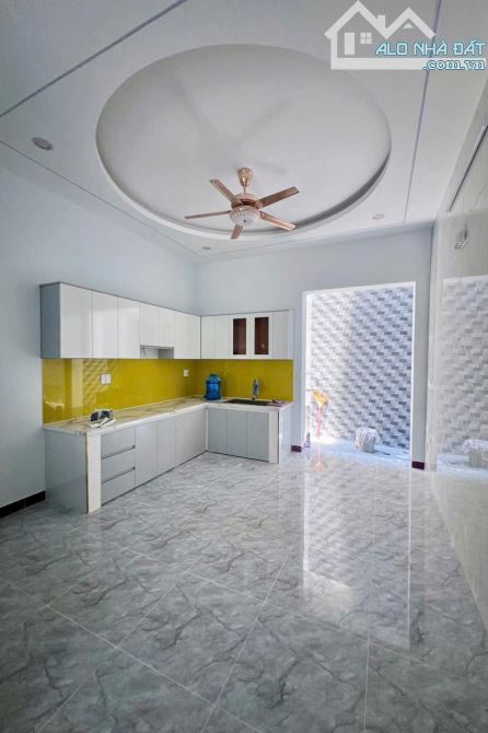 Bán nhà 3tầng hẻm xe hơi tránh, Gần Vincom Lê Văn Việt, Đình Phong Phú, Chỉ 7.3tỷ TL - 4