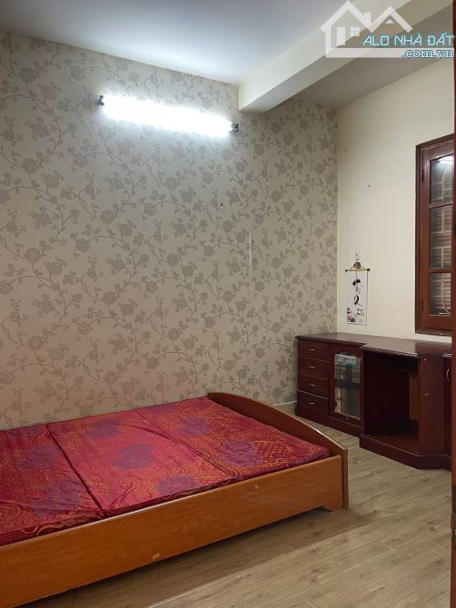 TẬP THỂ LÁNG HẠ, CĂN GÓC, SÁT PHỐ, Ô TÔ ĐỖ CHÂN CẦU THANG. DT 72M, MT5M, GIÁ 5.3 TỶ - 4