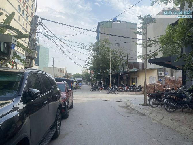 BÁN NHÀ PHỐ LÊ QUANG ĐẠO, NAM TỪ LIÊM, Ô TÔ,  ĐẦU TƯ TỐT, DT 140M2 * MT 12.2M * GIÁ 41 TỶ - 4