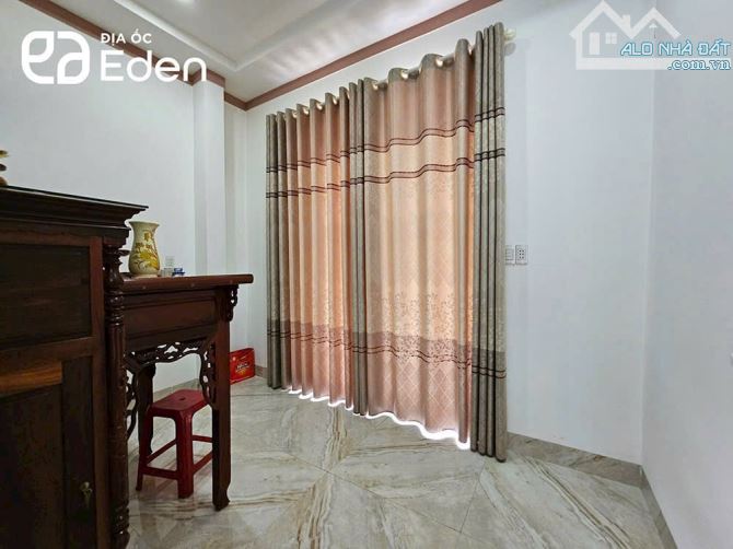 BÁN NHÀ 2 TẦNG MẶT TIỀN YMOAN. DT: 6,2x30. GIÁ: 8,3 TỶ. CẦN BÁN GẤP - 4