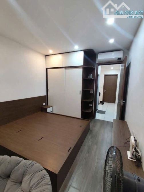 Nhà Phân lô Hồ Tùng Mậu. DT 39m2* 4T* MT đẹp. Ngõ thông rộng * Oto qua* Tiện ích ngập tràn - 4
