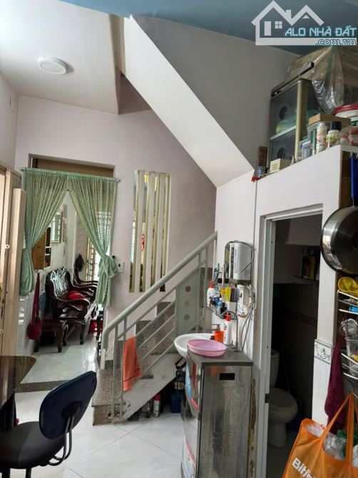 Bán nhà hẻm gốc 2MT Phạm Thế Hiển -43.8m.2- 3.3m x 14.02m- nở hậu nhẹ 3.66m- 1 lầu -2PN F7 - 5