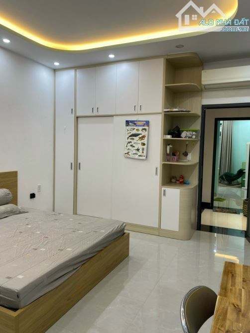 Nhà đẹp, Hà Huy Giáp, Ngã tư Ga, Thạnh Lộc, 4m x 15m, 4 tầng, đường 6m, giá 7.2 tỷ TL - 5