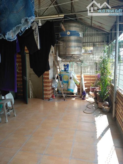 BÁN NHÀ MP - ĐẶNG VĂN NGỮ - DT75m -5 tầng - MT 3.5m - GIá 26 Tỉ - 5