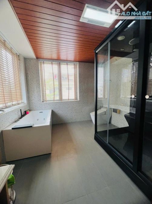 BÁN BIỆT THỰ SÂN VƯỜN HOÀNG QUỐC VIỆT- Ô TÔ TRÁNH- 105M2, MẶT TIỀN 7M, 4 TẦNG_ GIÁ 33.9 TỶ - 5