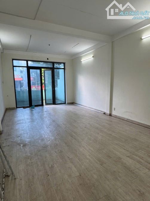 Tòa nhà 4 tầng mặt tiền Xô Viết Nghệ Tỉnh 4,5x19m 83m2, đoạn đẹp kinh doanh đỉnh chỉ 35T - 5