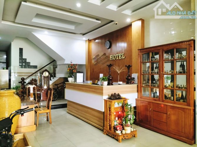 Chính Chủ Cần Chuyển Nhượng -Khách Sạn 5Tầng Mặt Tiền -Kinh Dương Vương - Đường 15m- DT 10 - 5