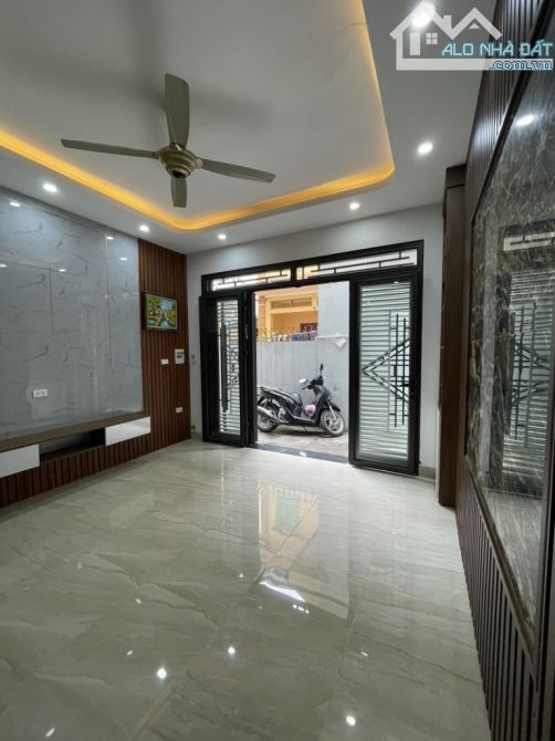 LÔ GÓC THOÁNG SÁNG – GIÁP ĐẤT DỊCH VỤ VĂN PHÚ – NỘI THẤT ĐẸP - 5