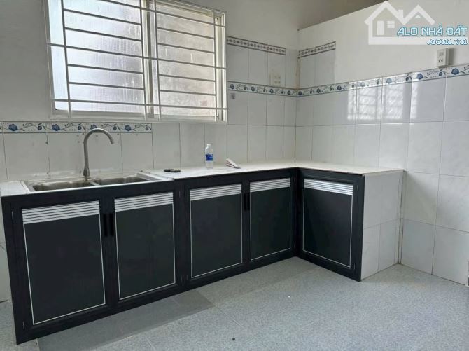 Bán gấp nhà ở Đ . Trịnh Thị Miếng , Thới Tam Thôn 87,6m2 sổ hồng riêng  giá 880 triệu - 5