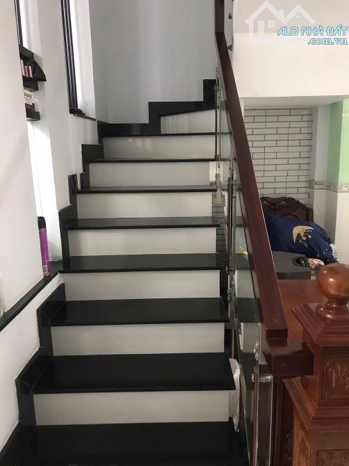 4812 – Bán nhà HXH Nguyễn Văn Quá Q12, 54m2 ngang 4m, 2 tầng 2PN, sổ riêng, CHỈ 4 tỷ TL - 5