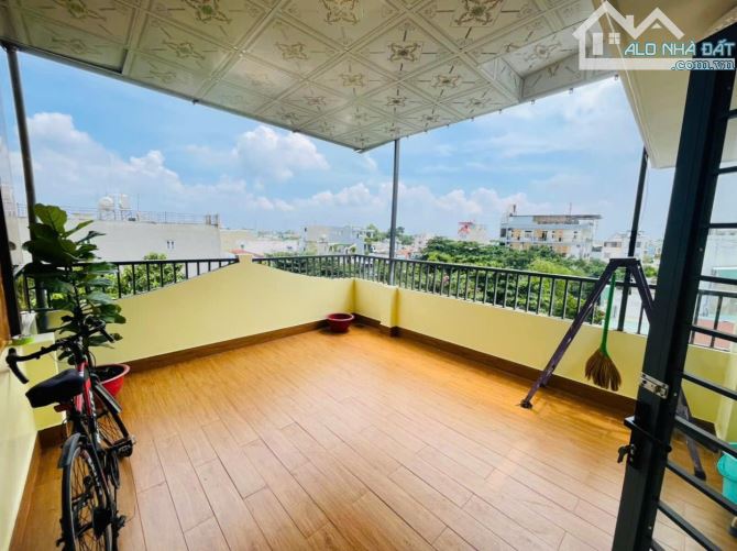 Bán Nhà HXH gần MT Nguyễn Ảnh Thủ - 150m2, Ngang 6m, Nở Hậu, Chỉ 8 Tỷ - thương lượng. - 6