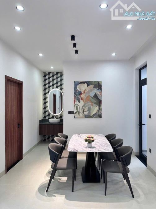 Mở Bán Villa 2 Tầng Full Nội Thất Kiệt Ô Tô Vũ Ngọc Phan - Cạnh Đường Nguyễn Hoàng 43M - 6