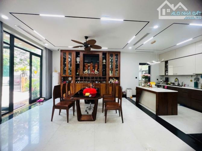 BÁN BIỆT THỰ SÂN VƯỜN HOÀNG QUỐC VIỆT- Ô TÔ TRÁNH- 105M2, MẶT TIỀN 7M, 4 TẦNG_ GIÁ 33.9 TỶ - 6