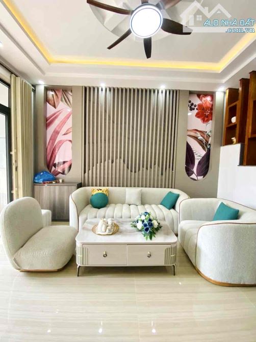Bán Nhà Kiệt Trải Nhựa 123 Cù Chính Lan - 3 Tầng - 71m1 - MT 4m5 - 5Tỷ15. - 6