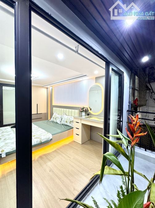 NHÀ ĐẸP NHƯ MƠ, TRUNG TÂM ĐỐNG ĐA, 4 TẦNG, 4PN, TẶNG FULL NỘI THẤT GIÁ CHỈ 6 TỶ QUAY ĐÀU - 6