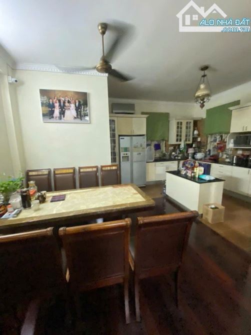 SIÊU PHẨM MẶT PHỐ TRÍCH SÀI – LÔ GÓC 3 THOÁNG – VIEW HỒ TÂY 62M² - 6T – MT 6.2 M – 61.8 Ỷ - 6