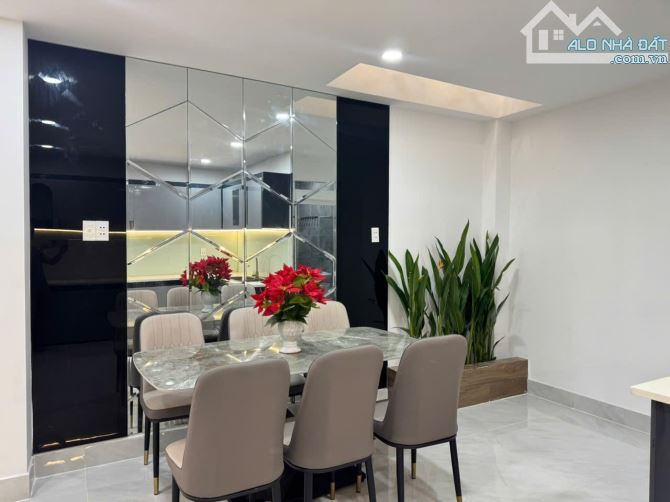 Nhà 4tầng / HÀ HUY GIÁP , dt 62,4m (4,3x12) , phường Thạnh Xuân ,Quận 12💰5,1ty - 6