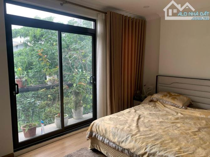 HIẾM! CHỈ 21.5 TỶ PHÂN LÔ Ô TÔ TRÁNH LẠC LONG QUÂN – KHU QUAN CHỨC- THANG MÁY – NỘI THẤT C - 7