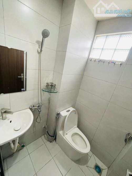 Cho Thuê CCMN Ngõ 113 Yên Hoà Cầu Giấy 25m2 Gác Xép Ban Công Thang Máy Full Nội Thất - 7