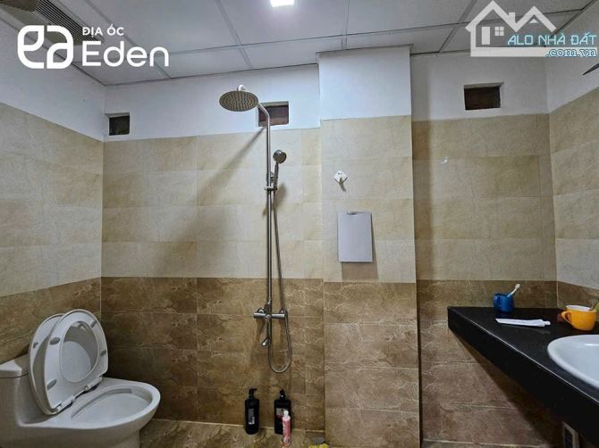 BÁN NHÀ 2 TẦNG MẶT TIỀN YMOAN. DT: 6,2x30. GIÁ: 8,3 TỶ. CẦN BÁN GẤP - 8