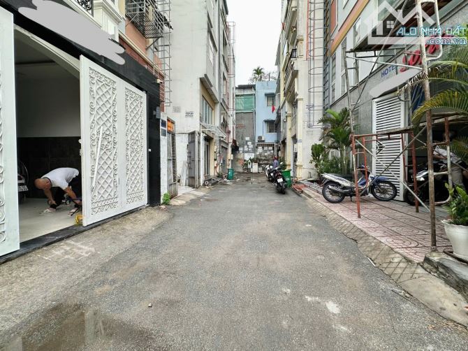 CHDV 6 TẦNG 70m2 (4x18) - 13 PHÒNG CHO THUÊ FULL - GIÁ 12.99T - 8