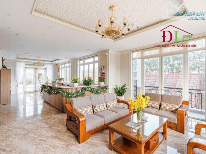 Bán khách sạn mặt tiền Hoàng Văn Thụ Đà Lạt 24PKD view đồi thông - 9