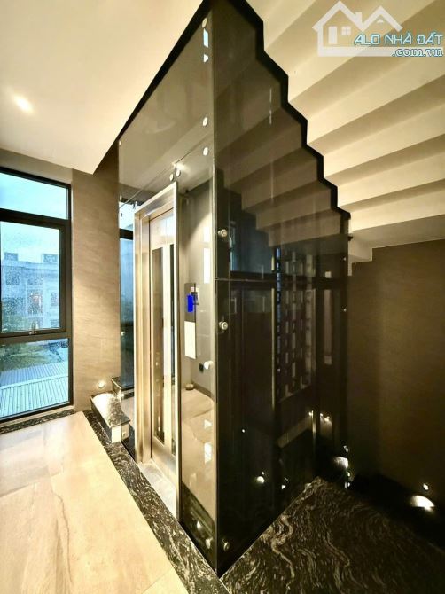 CỰC PHẨM 7 TẦNG MẶT PHỐ TRUNG TÂM HẢI CHÂU – FULL NỘI THẤT CAO CẤP – GIÁ CHỈ 11,7 TỶ! - 9