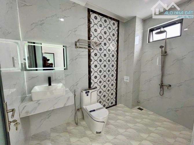 Bán nhà 5,3 x 29 Nguyễn văn linh hòa thành chỉ có 2 tỷ 150 - 9