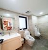 Do bác em cần tiền nên cần bán gấp
